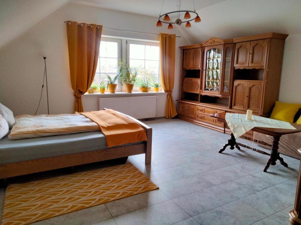 Pod Piramida Villa Ługniany Dış mekan fotoğraf