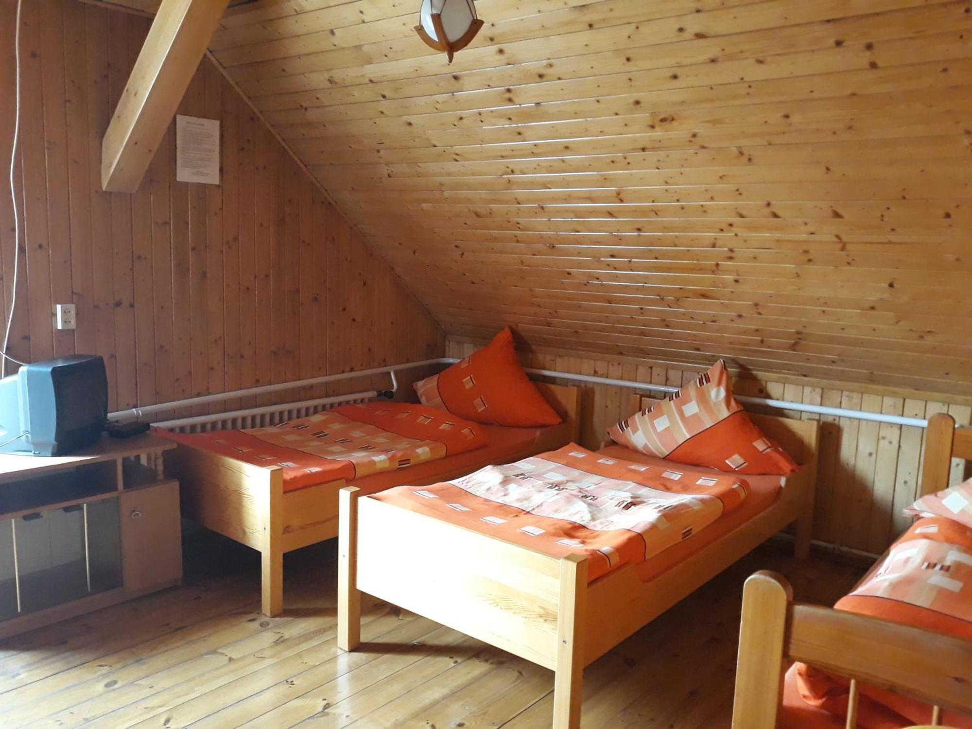 Pod Piramida Villa Ługniany Dış mekan fotoğraf