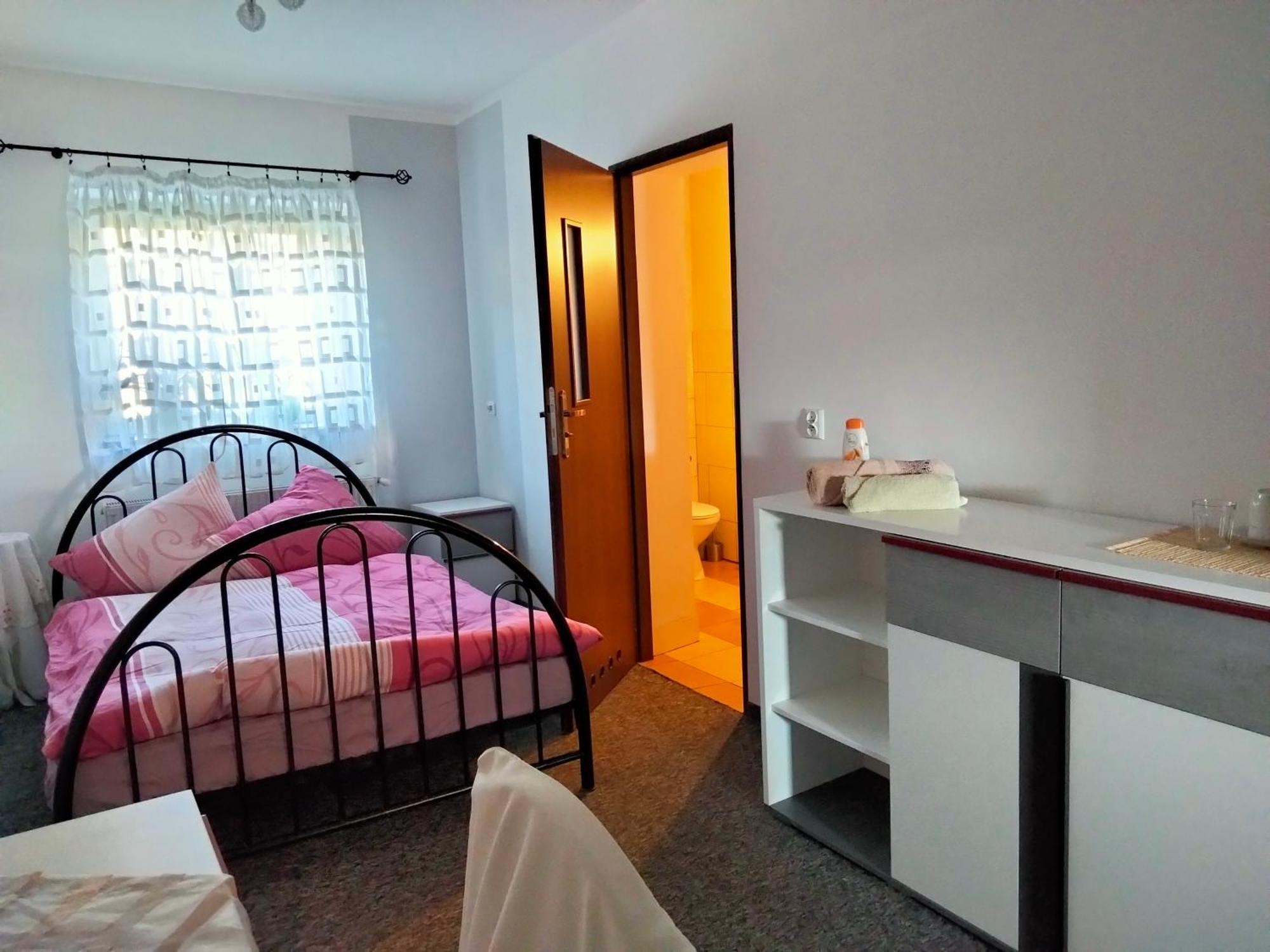 Pod Piramida Villa Ługniany Dış mekan fotoğraf