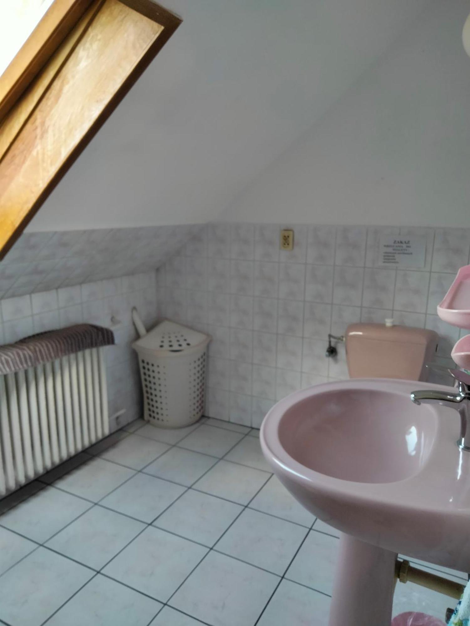 Pod Piramida Villa Ługniany Oda fotoğraf